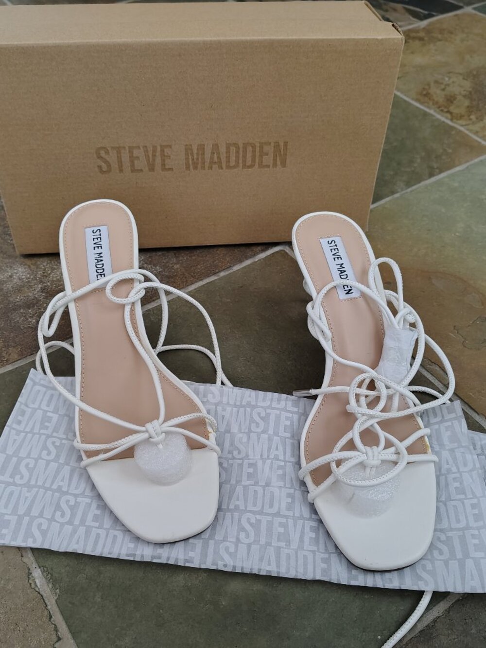 New Steve Madden Kitten Heel Sandal